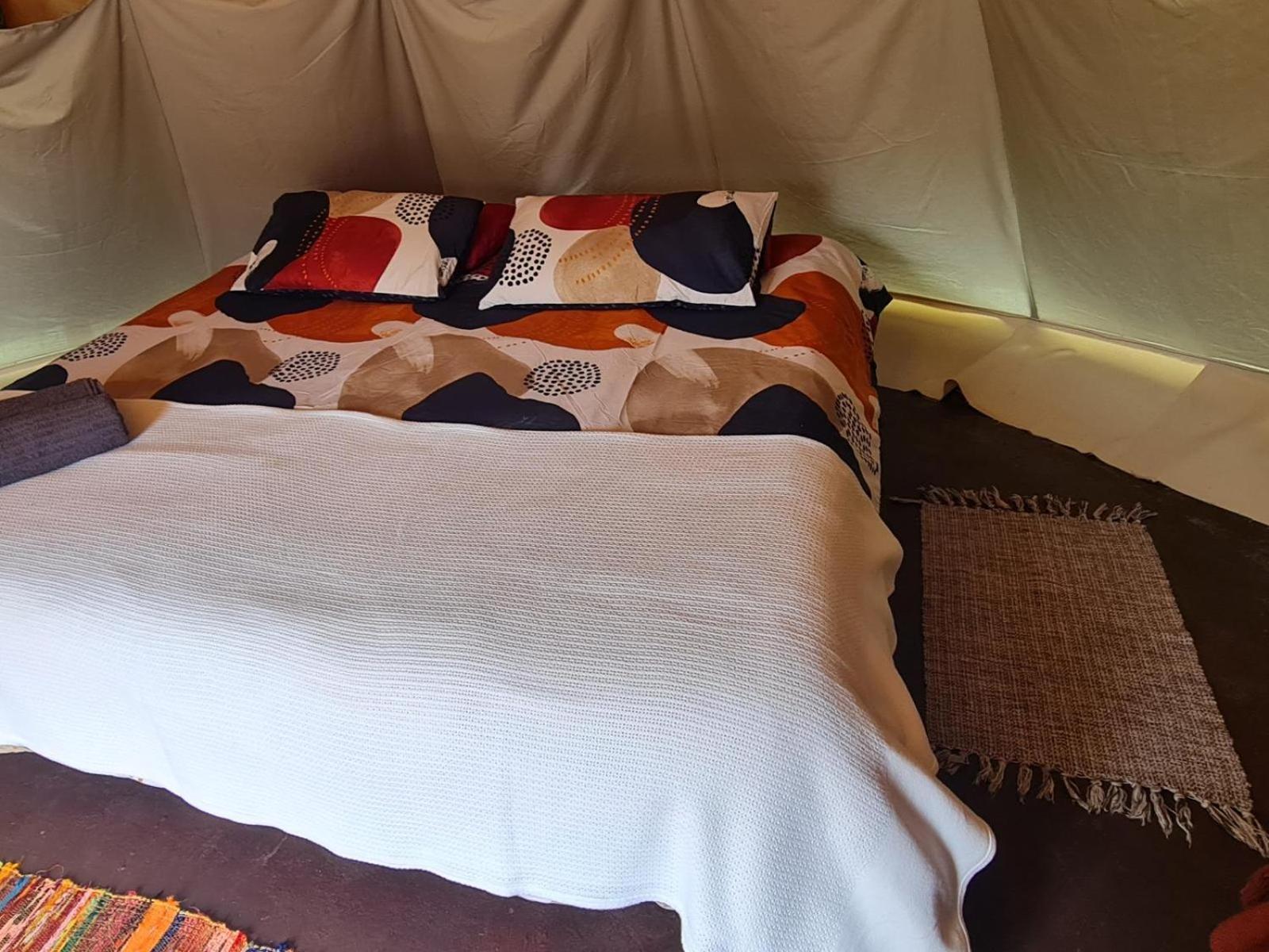 Tsitsikamma Wolf Sanctuary Eco Cabins & Teepees Stormsrivier Camera foto